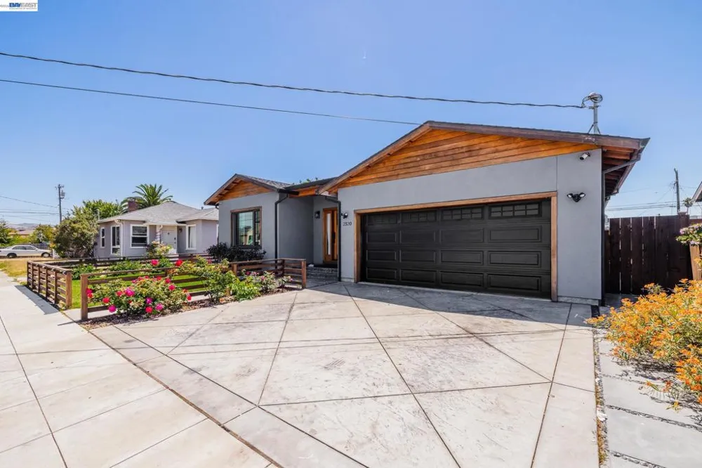 2520 Garvin Ave Richmond, CA 94804