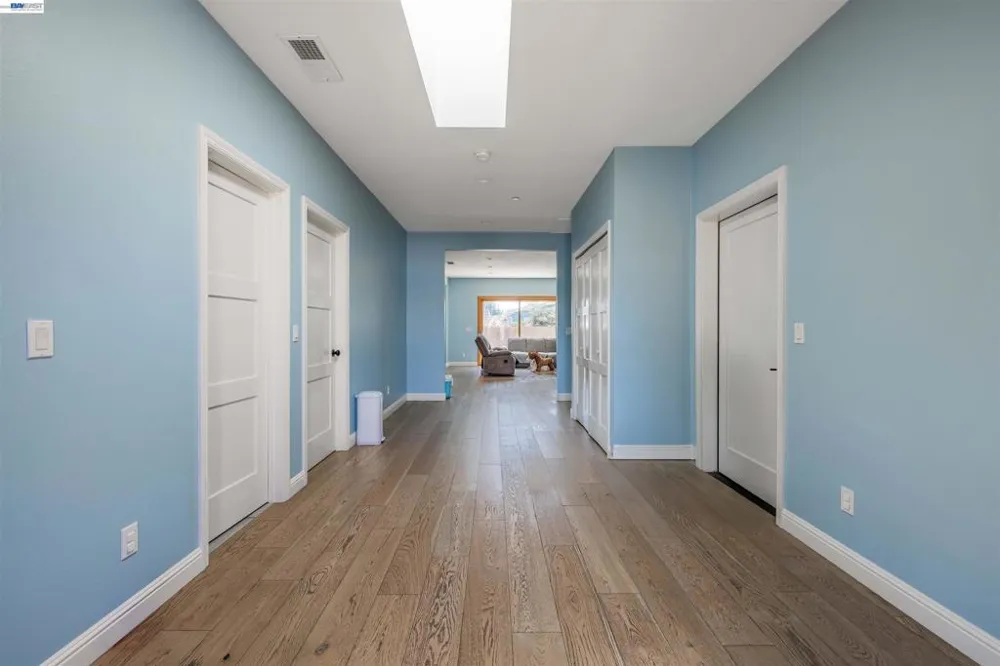 2520 Garvin Ave Richmond, CA 94804