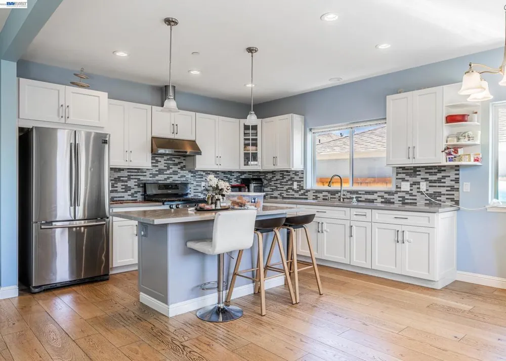 2520 Garvin Ave Richmond, CA 94804