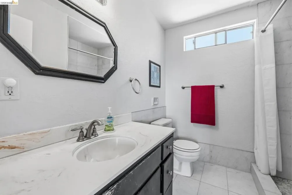 17732 Saddle Dr Tuolumne, CA 95379