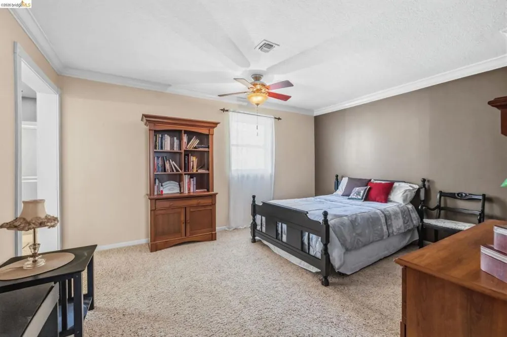 17732 Saddle Dr Tuolumne, CA 95379