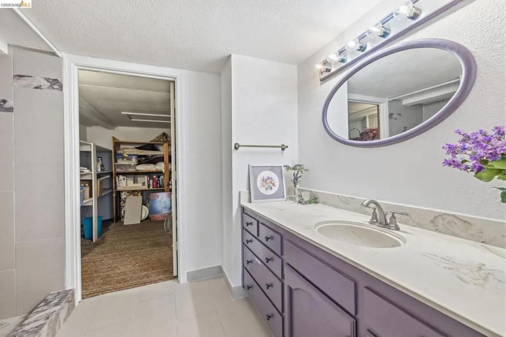 17732 Saddle Dr Tuolumne, CA 95379