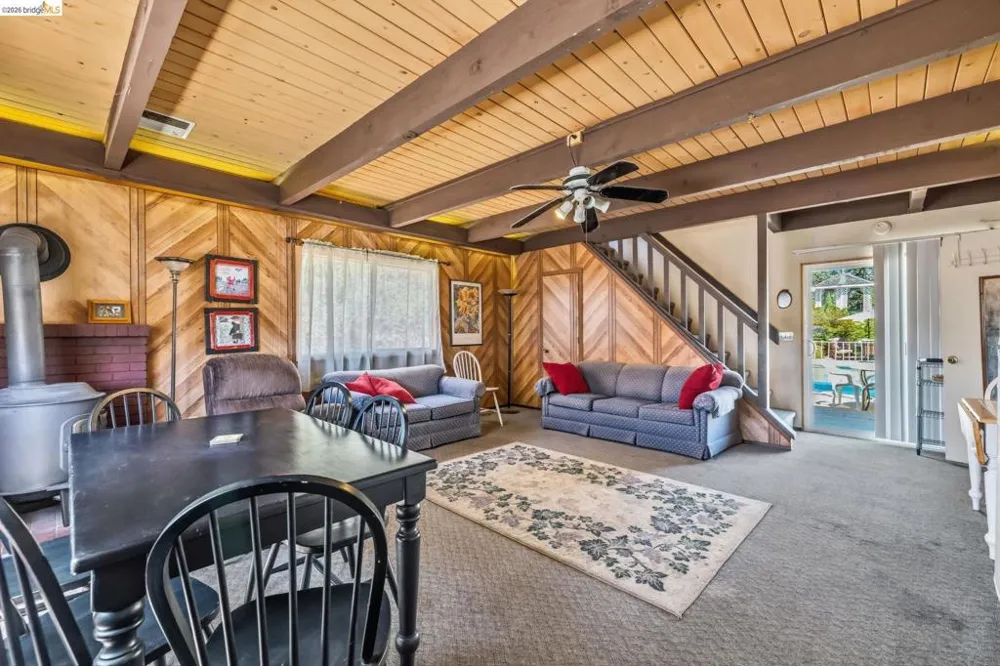 17732 Saddle Dr Tuolumne, CA 95379