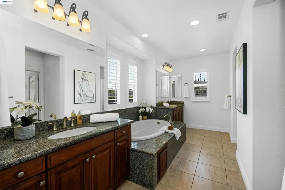 227 Olivia Ct San Ramon, CA 94582