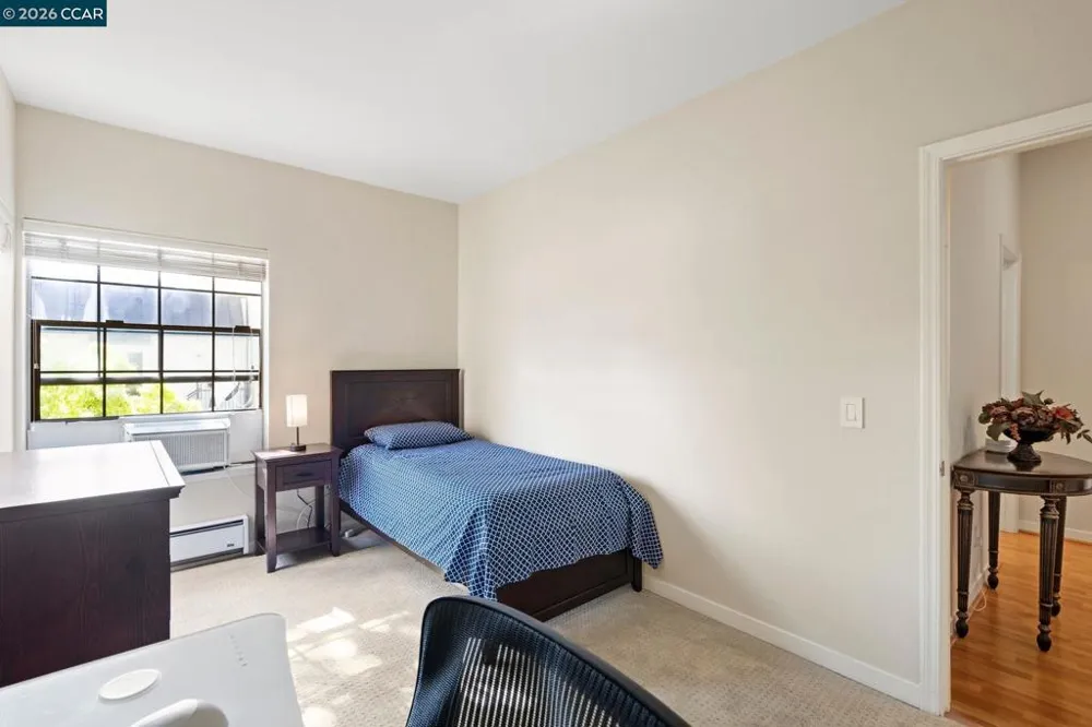 443 College Ave Palo Alto, CA 94306