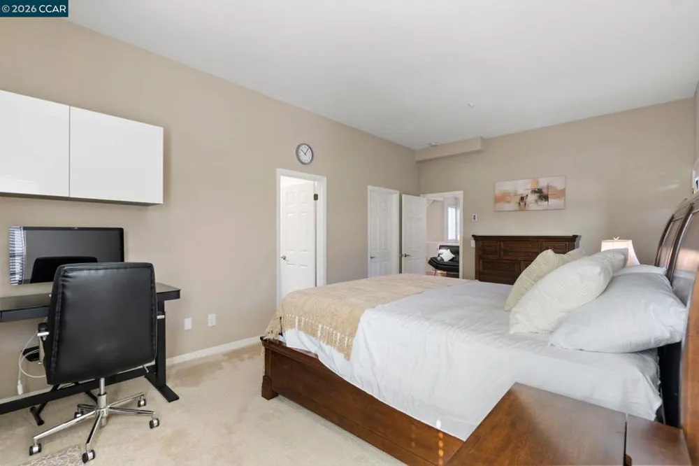 443 College Ave Palo Alto, CA 94306