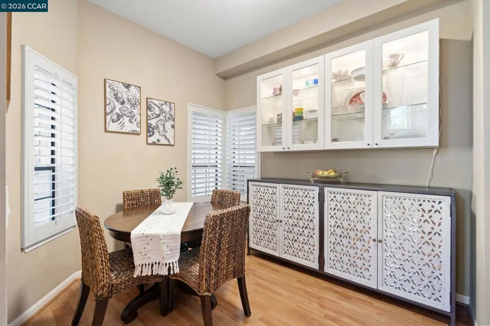 443 College Ave Palo Alto, CA 94306