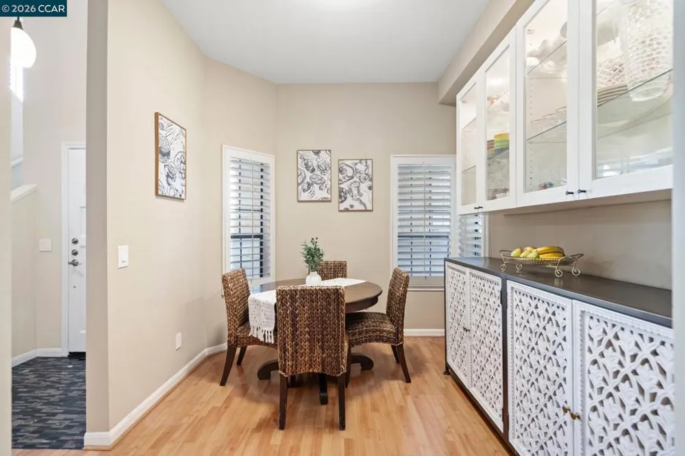 443 College Ave Palo Alto, CA 94306