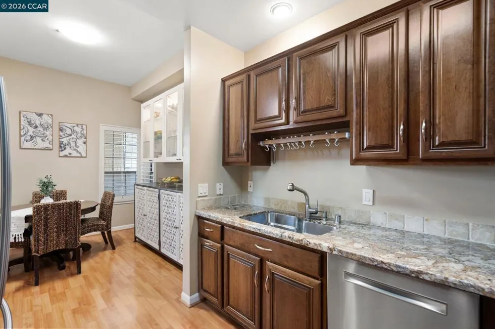 443 College Ave Palo Alto, CA 94306