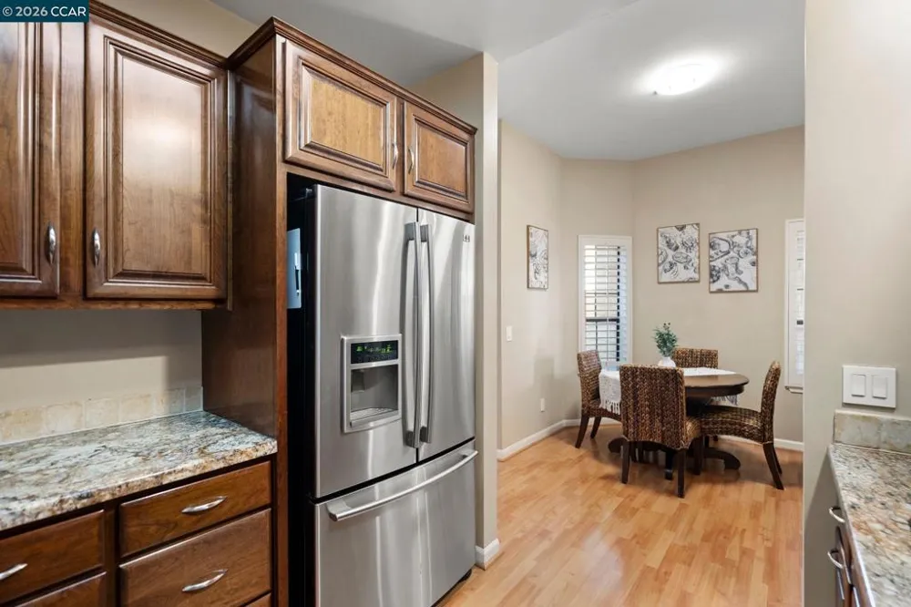 443 College Ave Palo Alto, CA 94306