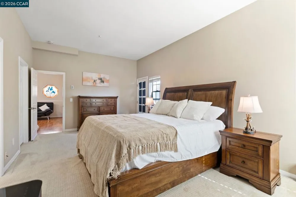443 College Ave Palo Alto, CA 94306