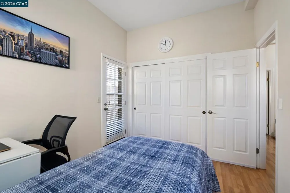 443 College Ave Palo Alto, CA 94306