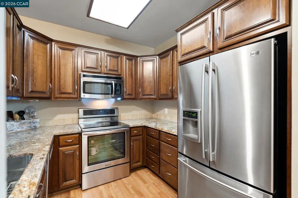 443 College Ave Palo Alto, CA 94306