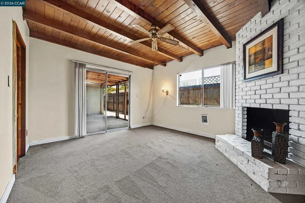 107 De Normandie Way Martinez, CA 94553