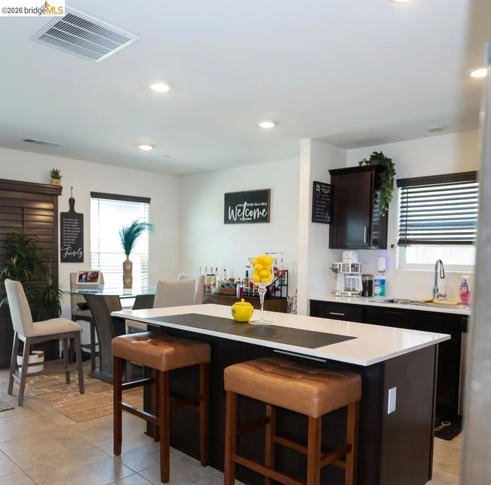 284 Zion Canyon Ct Merced, CA 95341