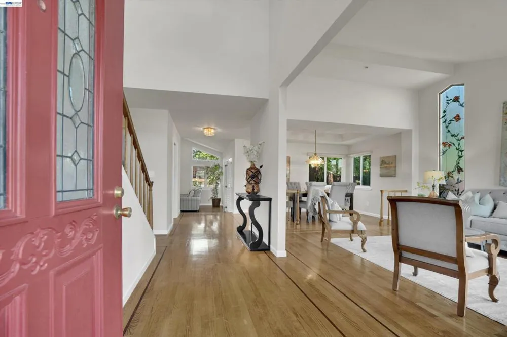 5805 San Carlos Way Pleasanton, CA 94566