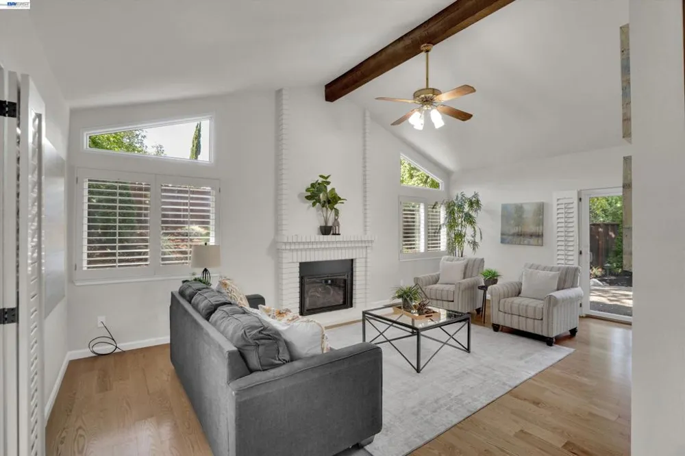 5805 San Carlos Way Pleasanton, CA 94566