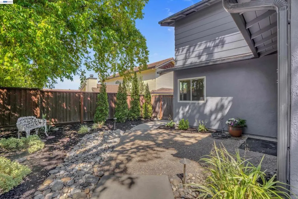 5805 San Carlos Way Pleasanton, CA 94566