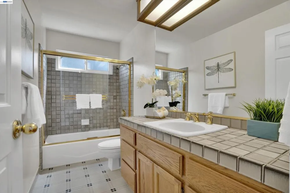 5805 San Carlos Way Pleasanton, CA 94566