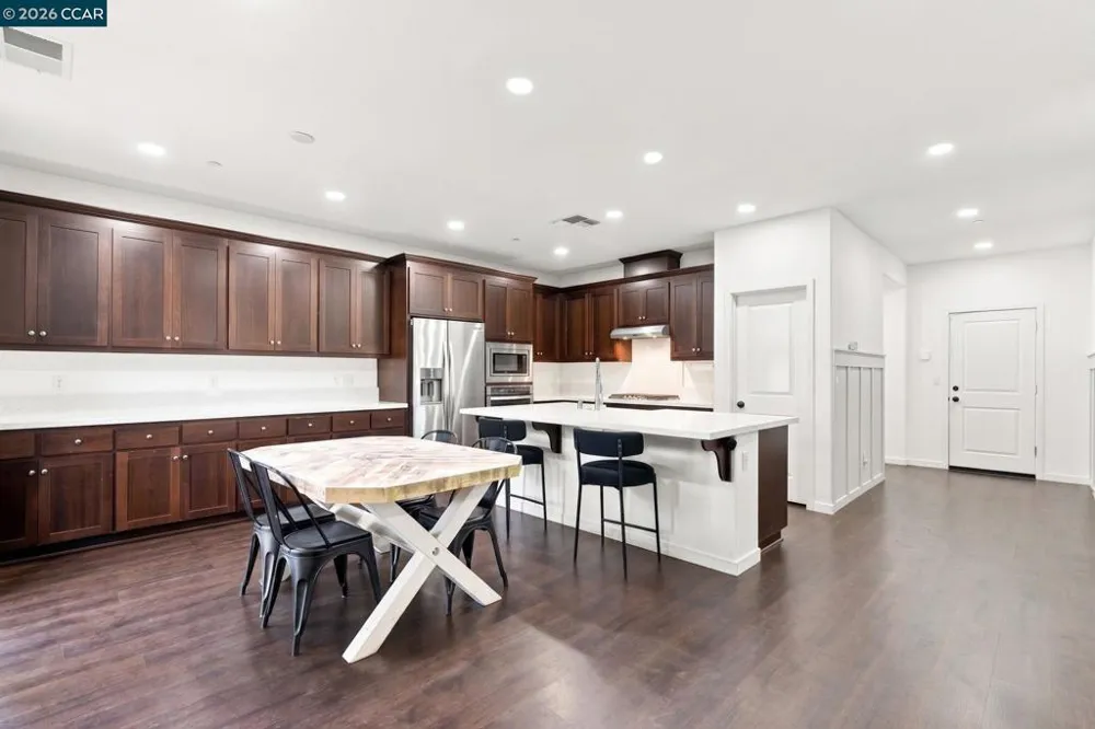 145 Willowrun Way Oakley, CA 94561