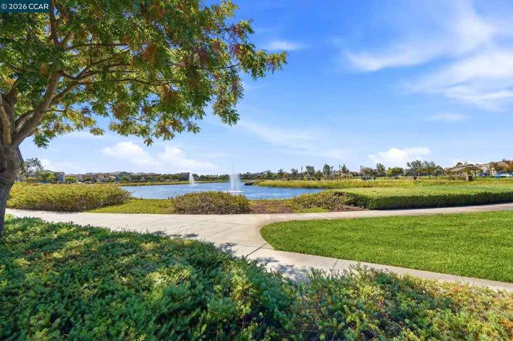 145 Willowrun Way Oakley, CA 94561