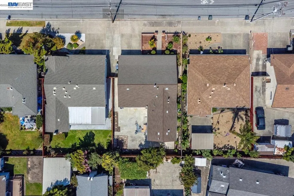 3675 Monterey Blvd San Leandro, CA 94578