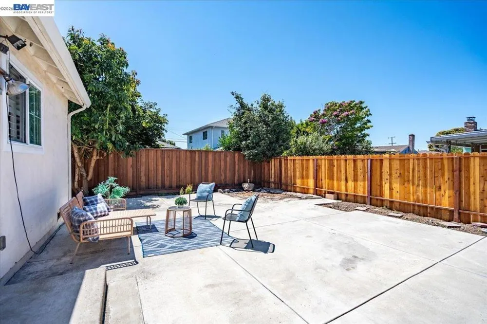3675 Monterey Blvd San Leandro, CA 94578