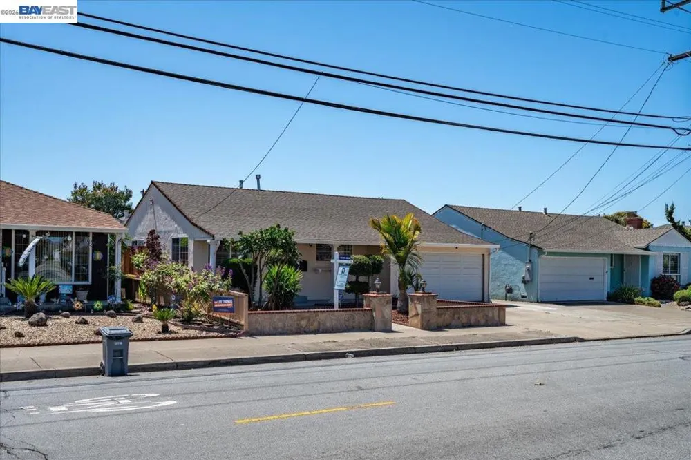 3675 Monterey Blvd San Leandro, CA 94578