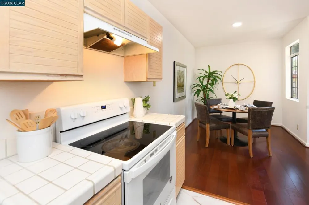 7089 Dublin Meadows St #B Dublin, CA 94568