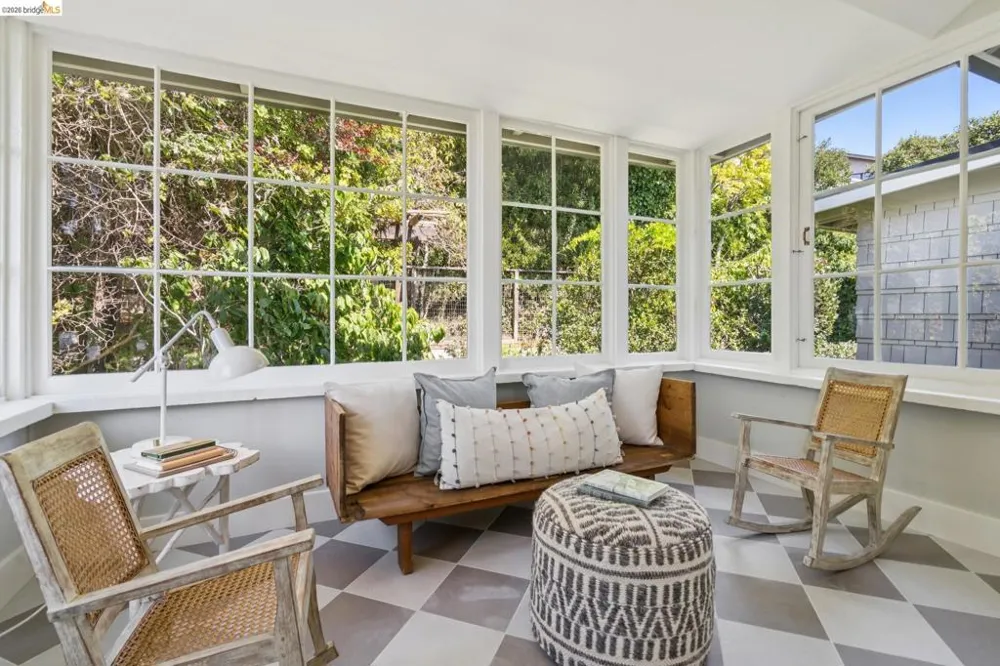 150 Scenic Ave Piedmont, CA 94611