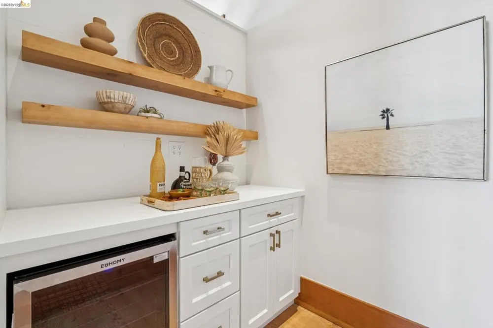 150 Scenic Ave Piedmont, CA 94611