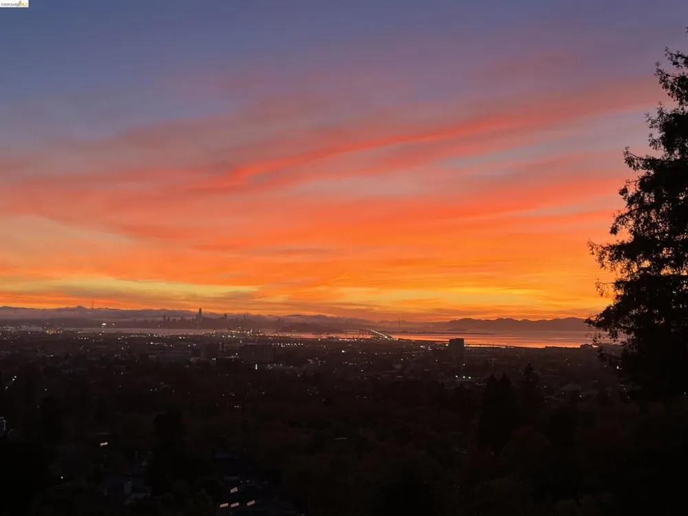 150 Scenic Ave Piedmont, CA 94611