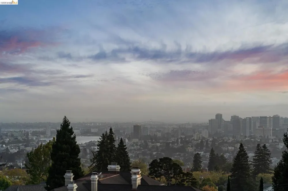 150 Scenic Ave Piedmont, CA 94611