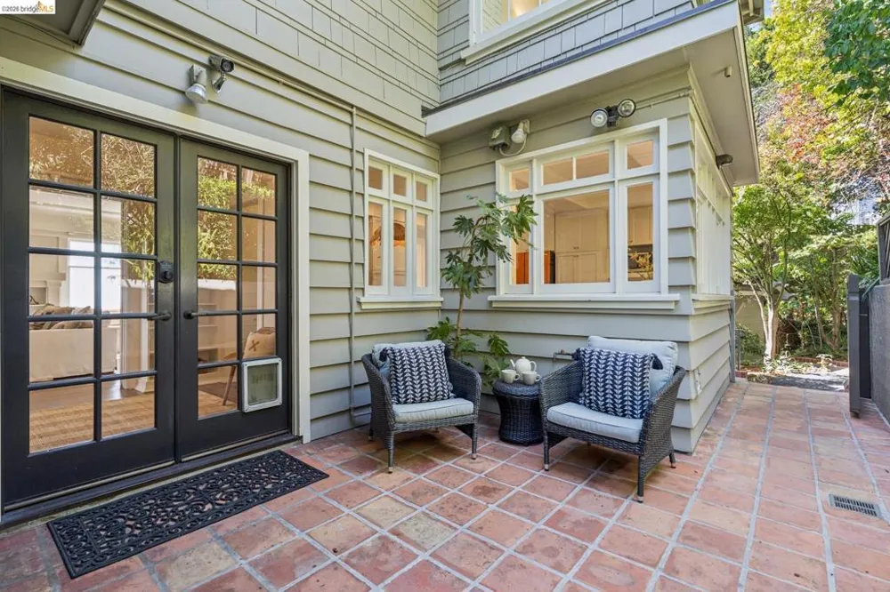 150 Scenic Ave Piedmont, CA 94611