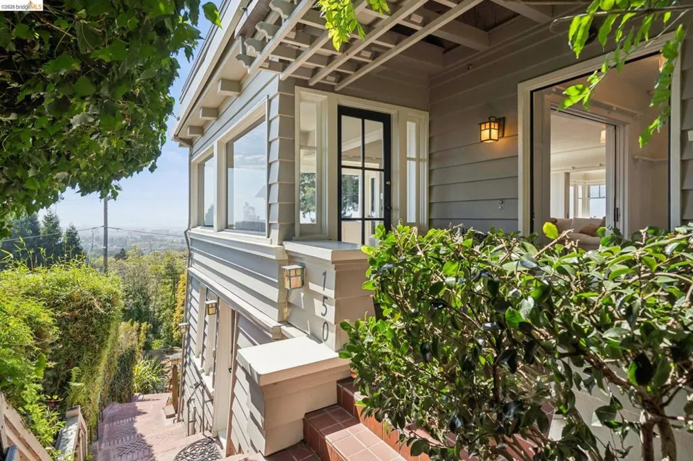 150 Scenic Ave Piedmont, CA 94611