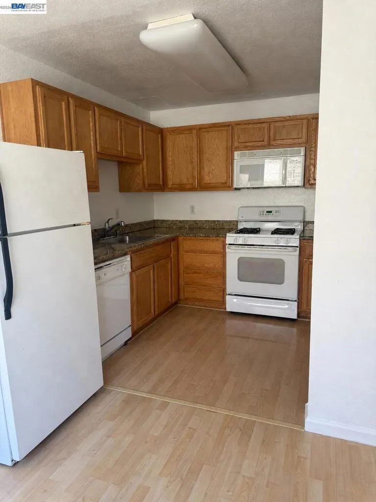 1366 Callen St #C Vacaville, CA 95688