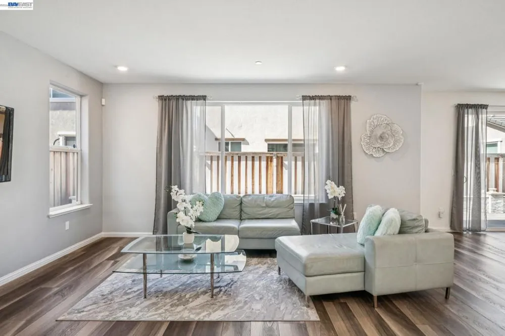 209 Brush Creek Dr Brentwood, CA 94513