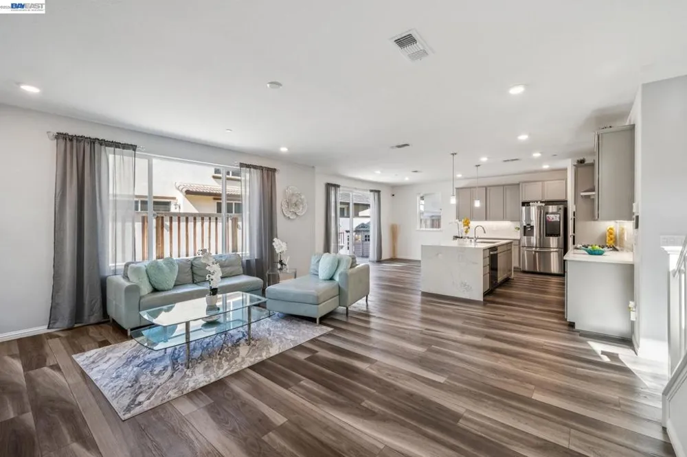 209 Brush Creek Dr Brentwood, CA 94513