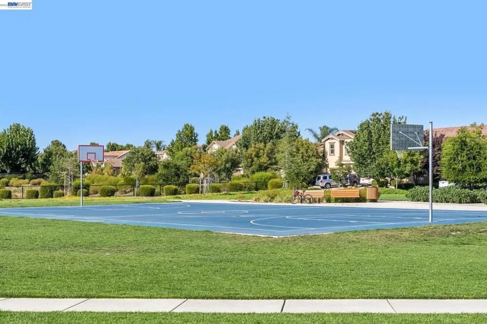 209 Brush Creek Dr Brentwood, CA 94513