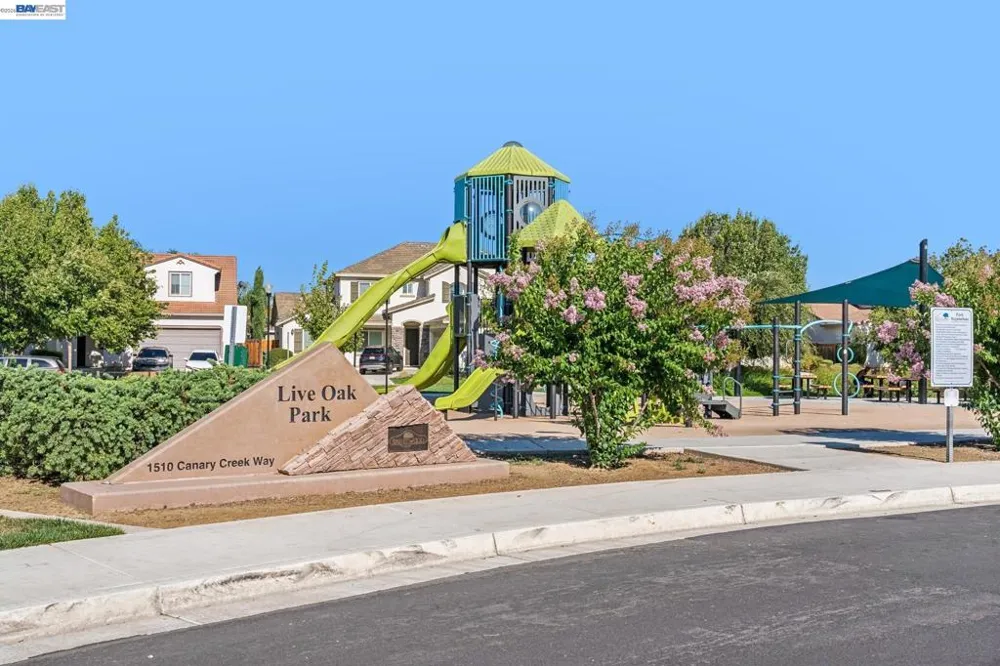 209 Brush Creek Dr Brentwood, CA 94513