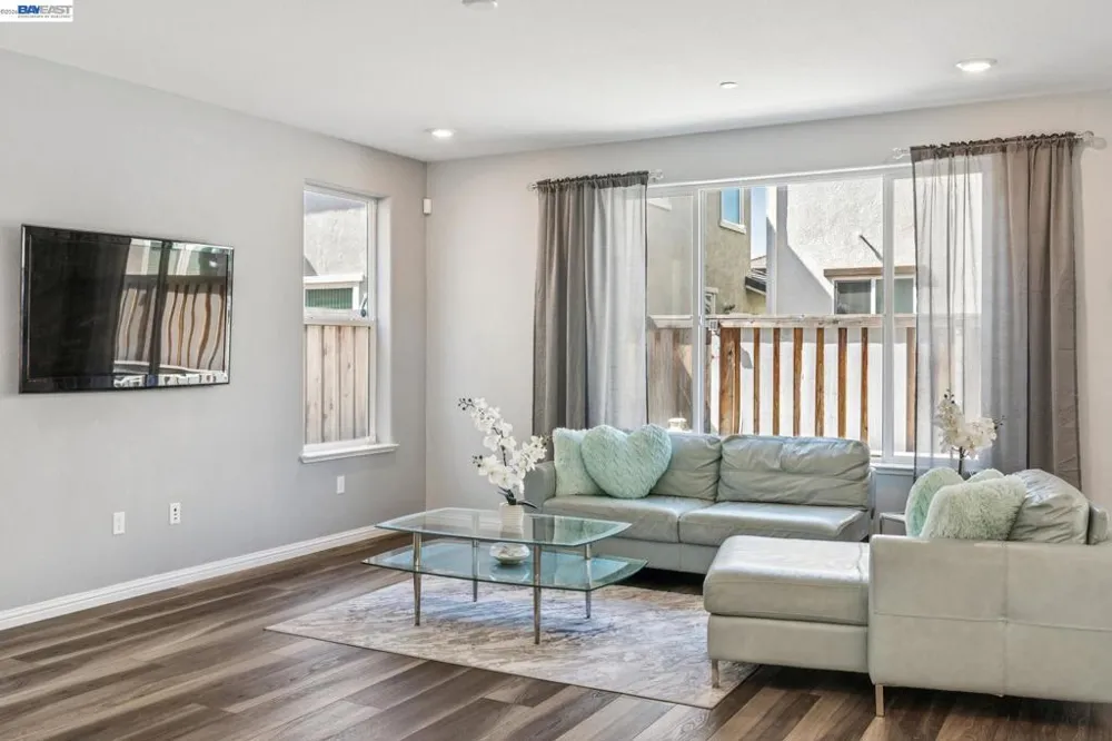 209 Brush Creek Dr Brentwood, CA 94513