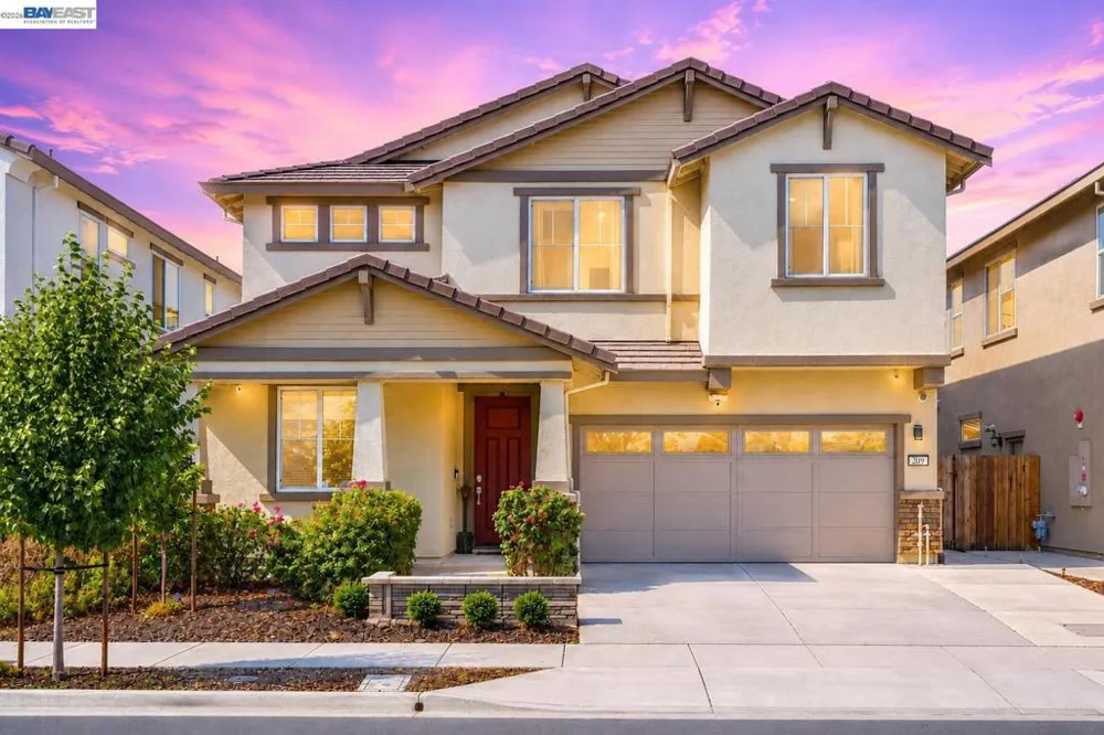 209 Brush Creek Dr Brentwood, CA 94513