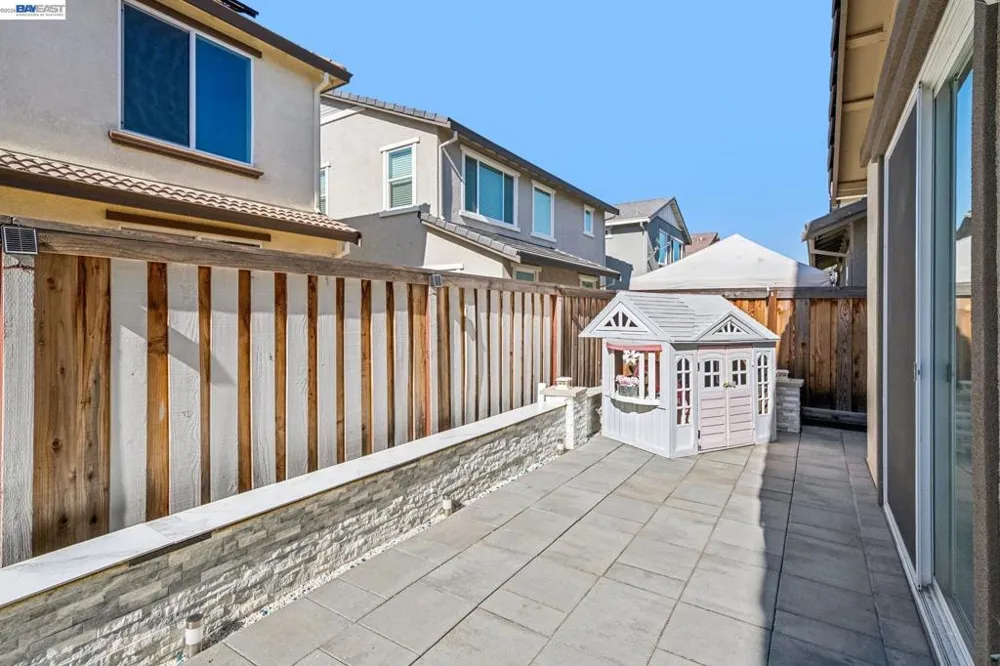 209 Brush Creek Dr Brentwood, CA 94513