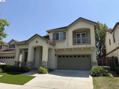 1336 TIFFANY DR