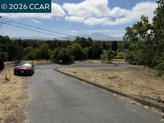 387 Camino Las Juntas Pleasant Hill, CA 94523