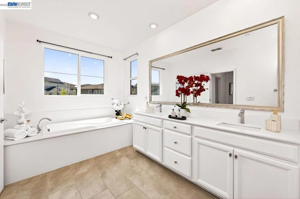4176 Healdsburg Way Dublin, CA 94568