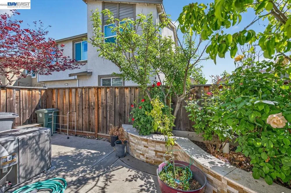 4176 Healdsburg Way Dublin, CA 94568