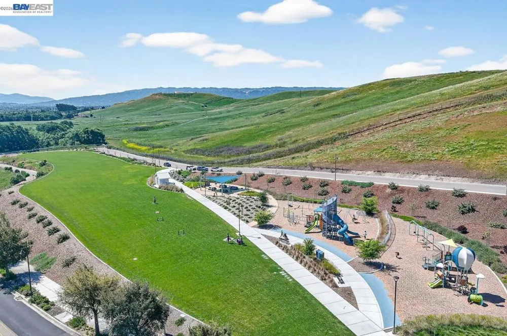 4176 Healdsburg Way Dublin, CA 94568