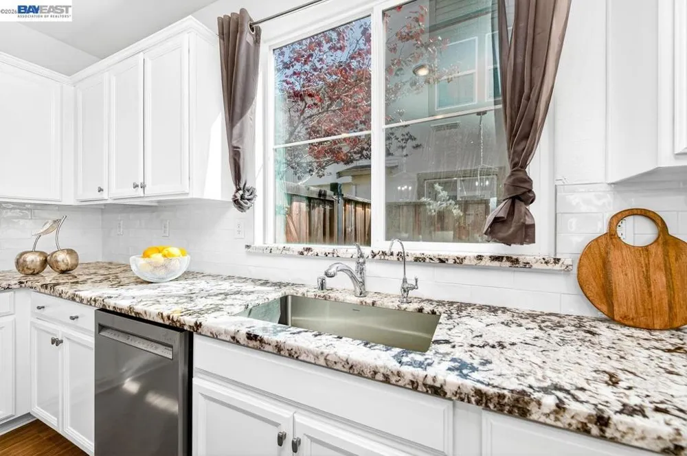 4176 Healdsburg Way Dublin, CA 94568