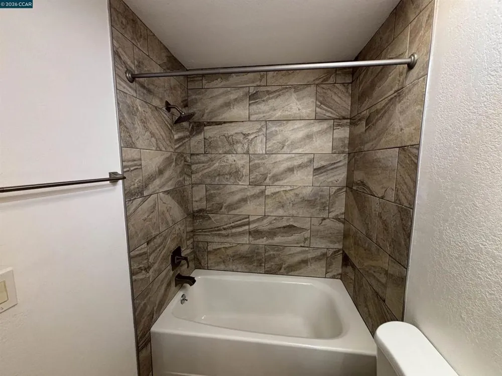 115 Bedford Hercules, CA 94547